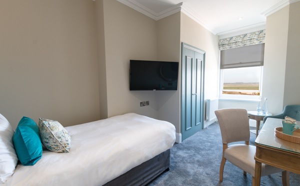Single Bedroom