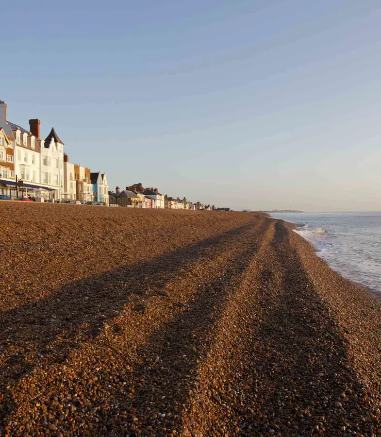 Brudenell - Aldeburgh - exterior - beach