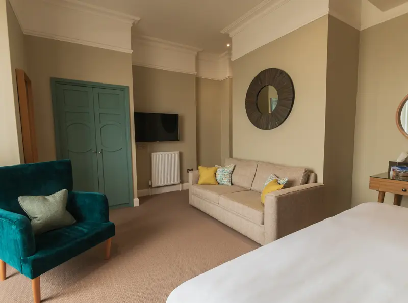 The Brudenell Hotel, Aldeburgh, Deluxe Seaview room, sofa and armchair area
